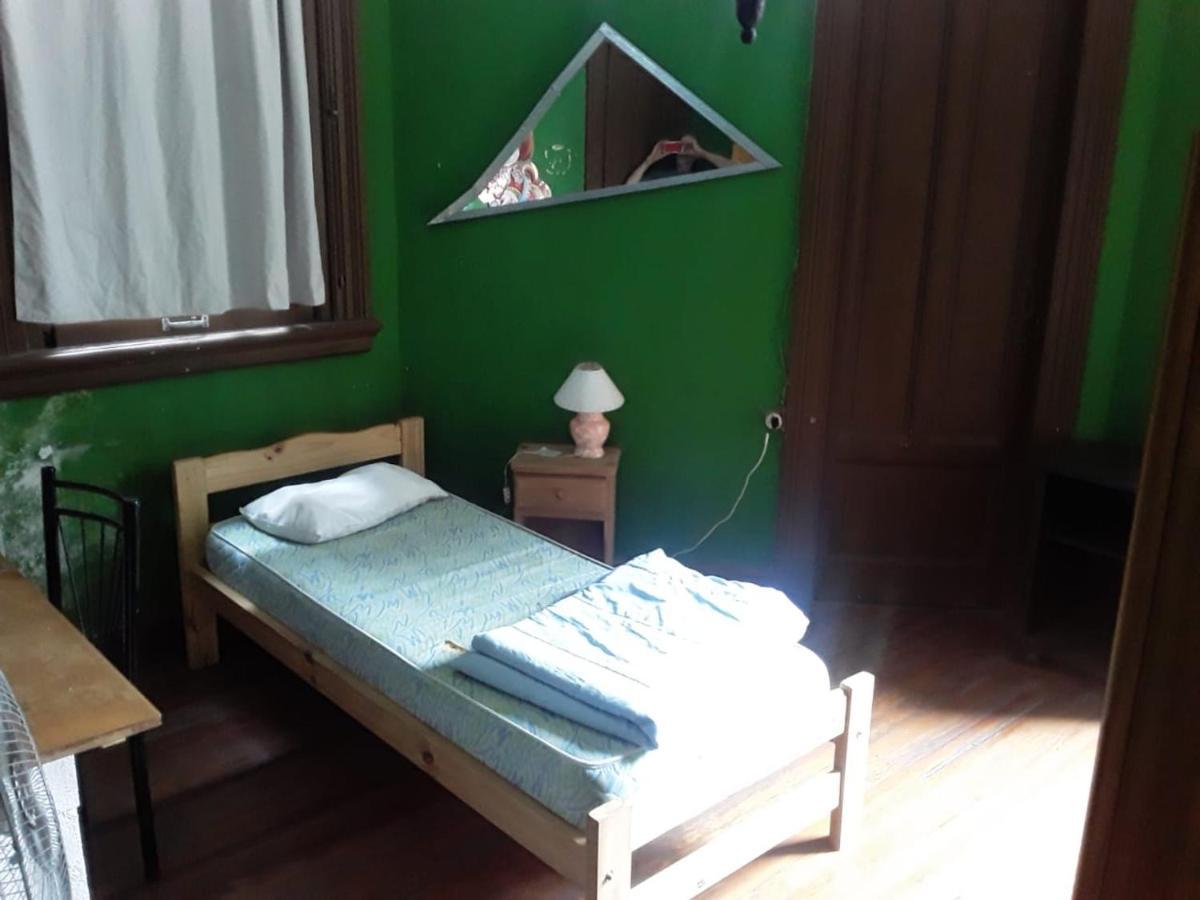 Habitac Indiv Casa De Familia, Flores Buenos Aires Buitenkant foto